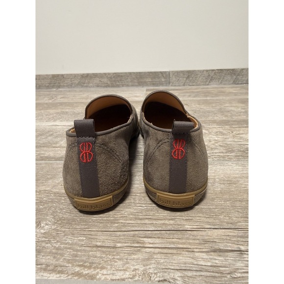 Bill Blass Sutton Suede Slip On Taupe Color Size 7 Excellent Condition - Picture 4 of 10